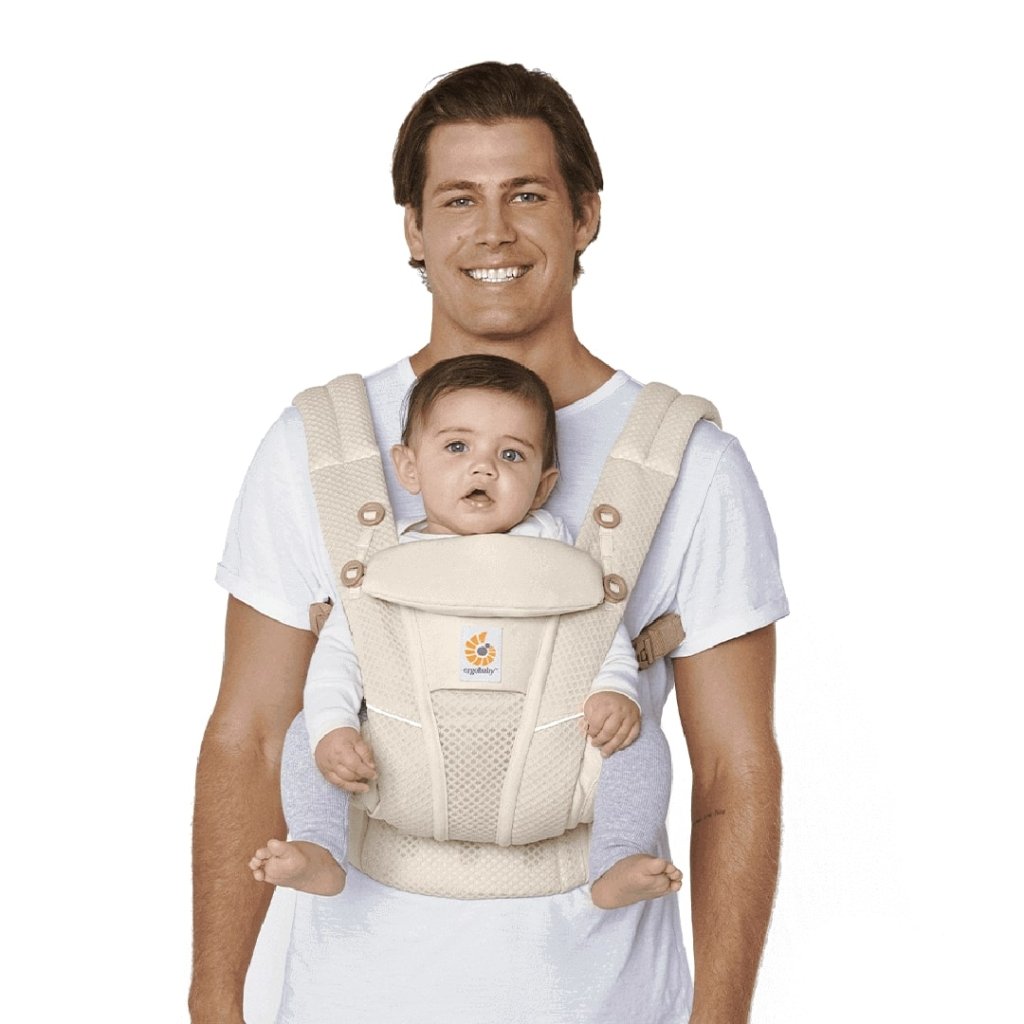 Bambinista-ERGOBABY-Carriers-ERGOBABY Omni Breeze Carrier - Natural Beige