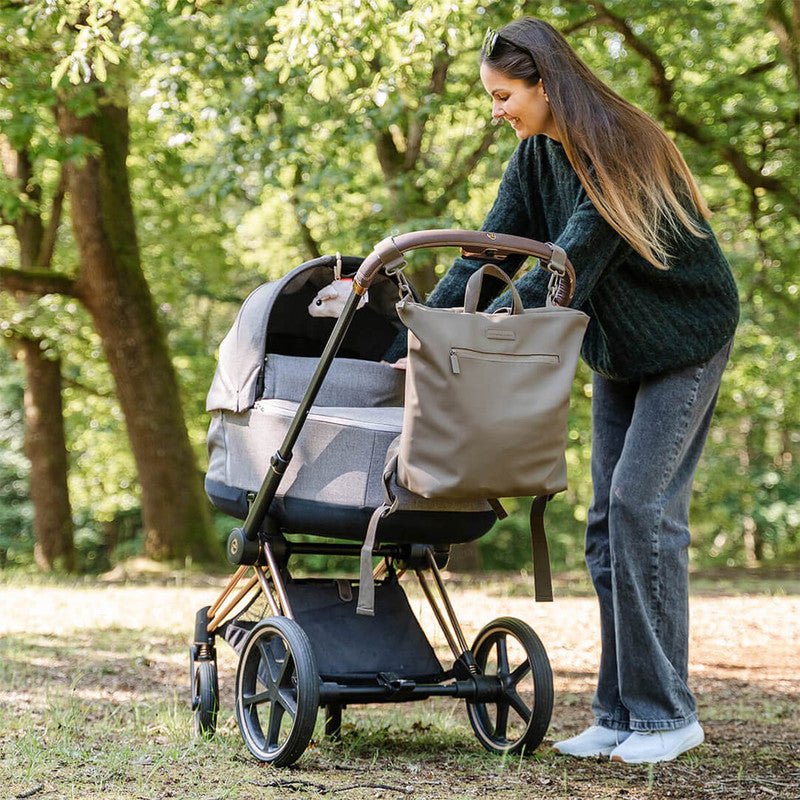 Bambinista - DONE BY DEER - Toys - DONE BY DEER Changing Backpack - Taupe