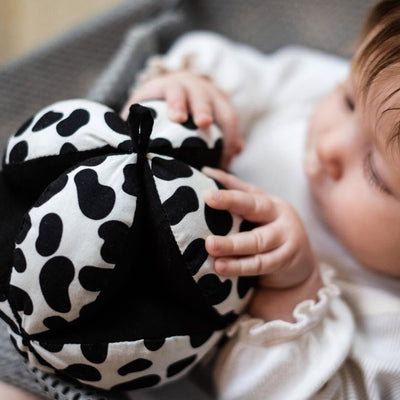 Bambinista - ETTA LOVES - Toys - ETTA LOVES Sensory Grasp Ball