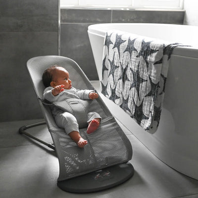 Bambinista - ETTA LOVES - Blankets - ETTA LOVES XL Starfish Animal Print Muslin Blanket