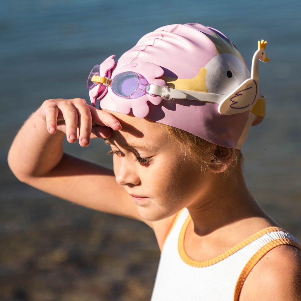 Bambinista-SUNNYLIFE--SUNNYLIFE Kids Swimming Cap Princess Swan Multi