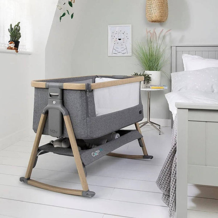 TUTTI BAMBINI CoZee Air Bedside Crib Oak and Charcoal Bambinista