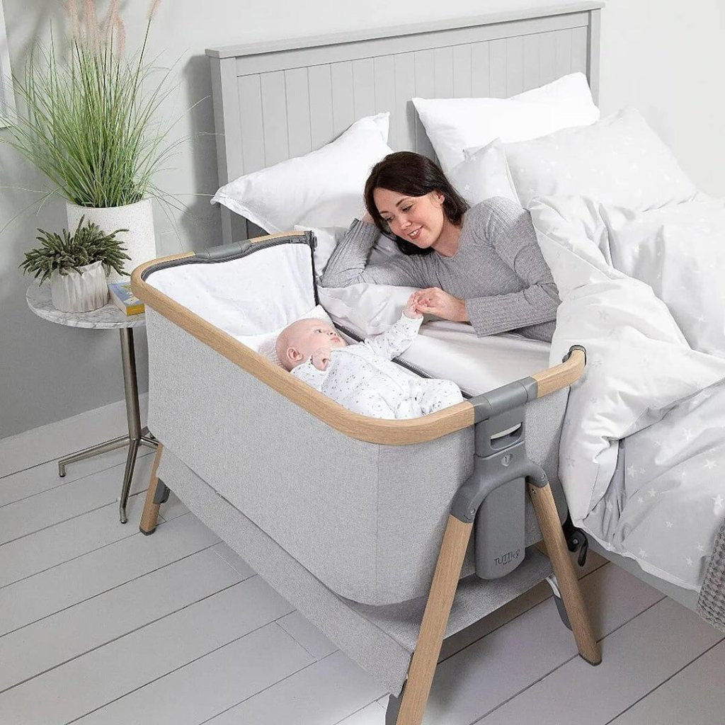 TUTTI BAMBINI Cozee Bedside Crib Oak Sterling Silver