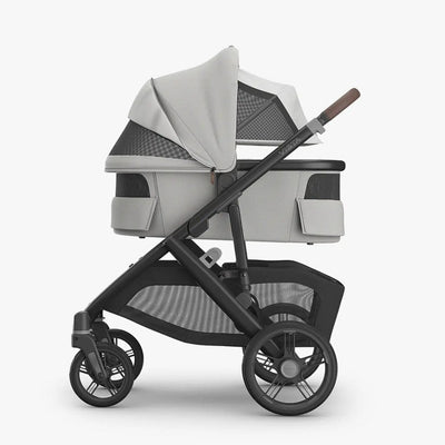 Bambinista - UPPABABY - Travel - UPPABABY VISTA V3 Pushchair with Bassinet - Pearl Gray Jacquard | Carbon Frame | Chestnut Leather (Savannah)