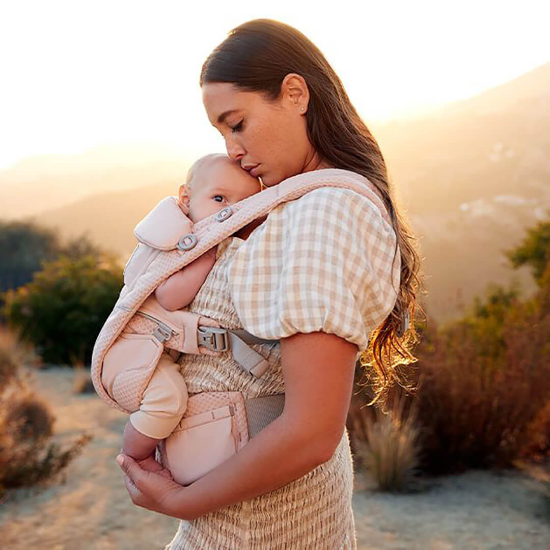 ERGOBABY Omni Breeze Baby Carrier - Pink Quartz