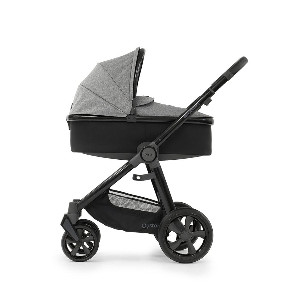 Bambinista-BABY STYLE-Travel-Oyster 3 Carrycot - Orion (Gloss Black)
