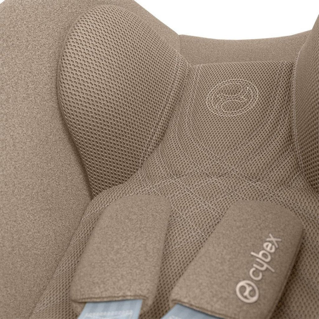 CYBEX Cloud T i-Size Plus Car Seat - Cozy Beige – Bambinista