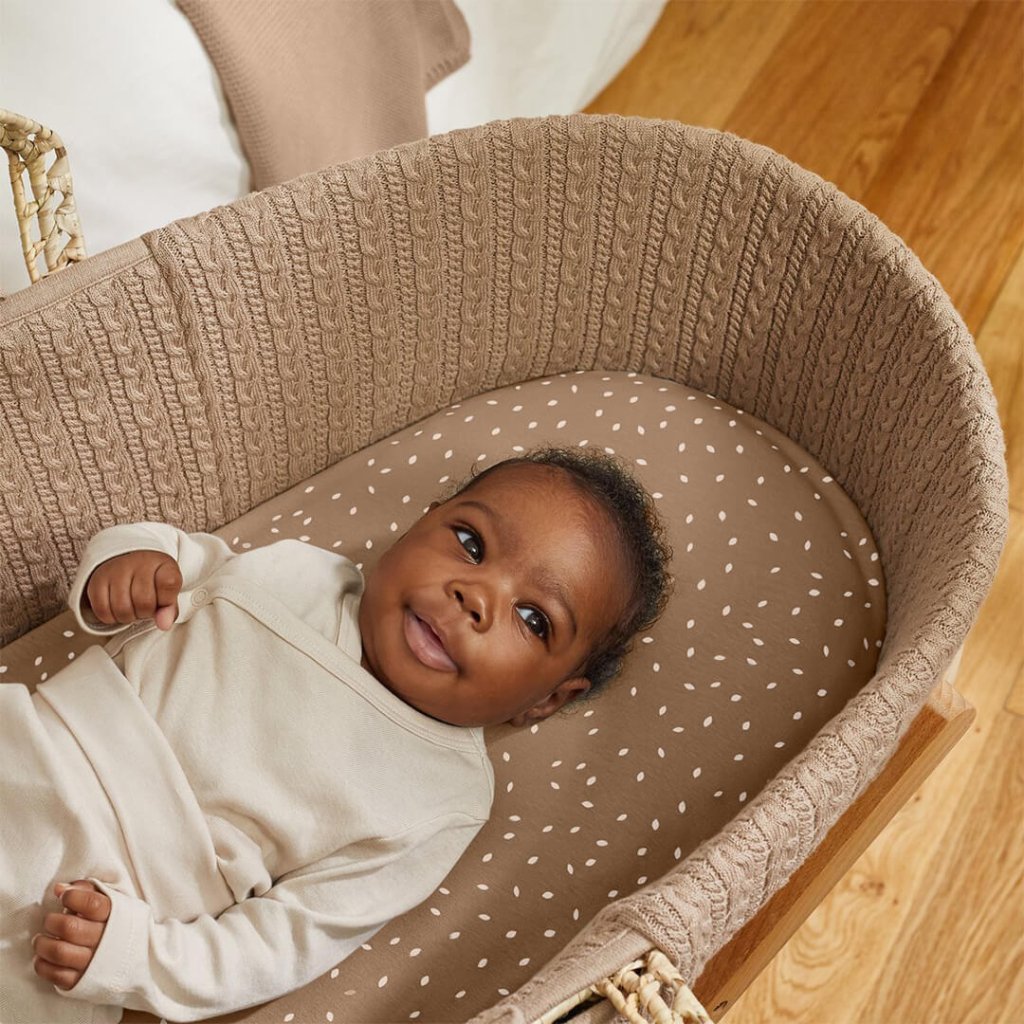 Bambinista-THE LITTLE GREEN SHEEP-Bedding-THE LITTLE GREEN SHEEP Organic Knitted Moses Basket & Mattress - Truffle