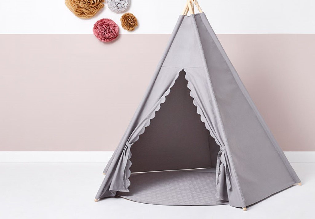 Bambinista-THE LITTLE GREEN SHEEP-Playmat-The Little Green Sheep Quilted Baby Playmat - Grey